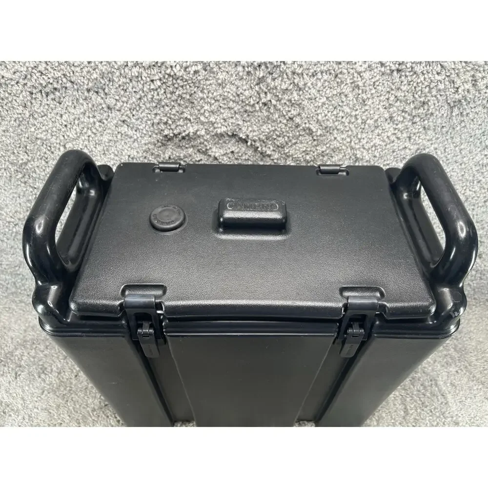 Cambro 250LCD 2 1/2 gal Camtainer Hot Cold Beverage Dispenser Black